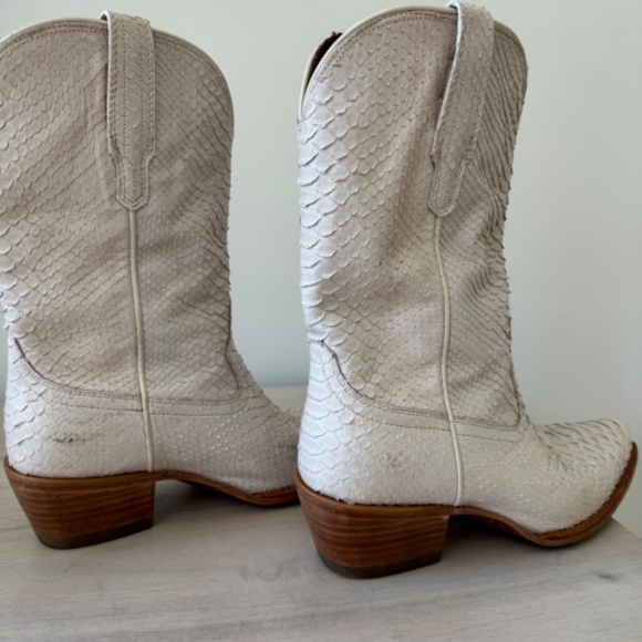 Tecovas Python Savannah - Picture 5 of 7